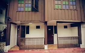 Agga Cnx Hostel