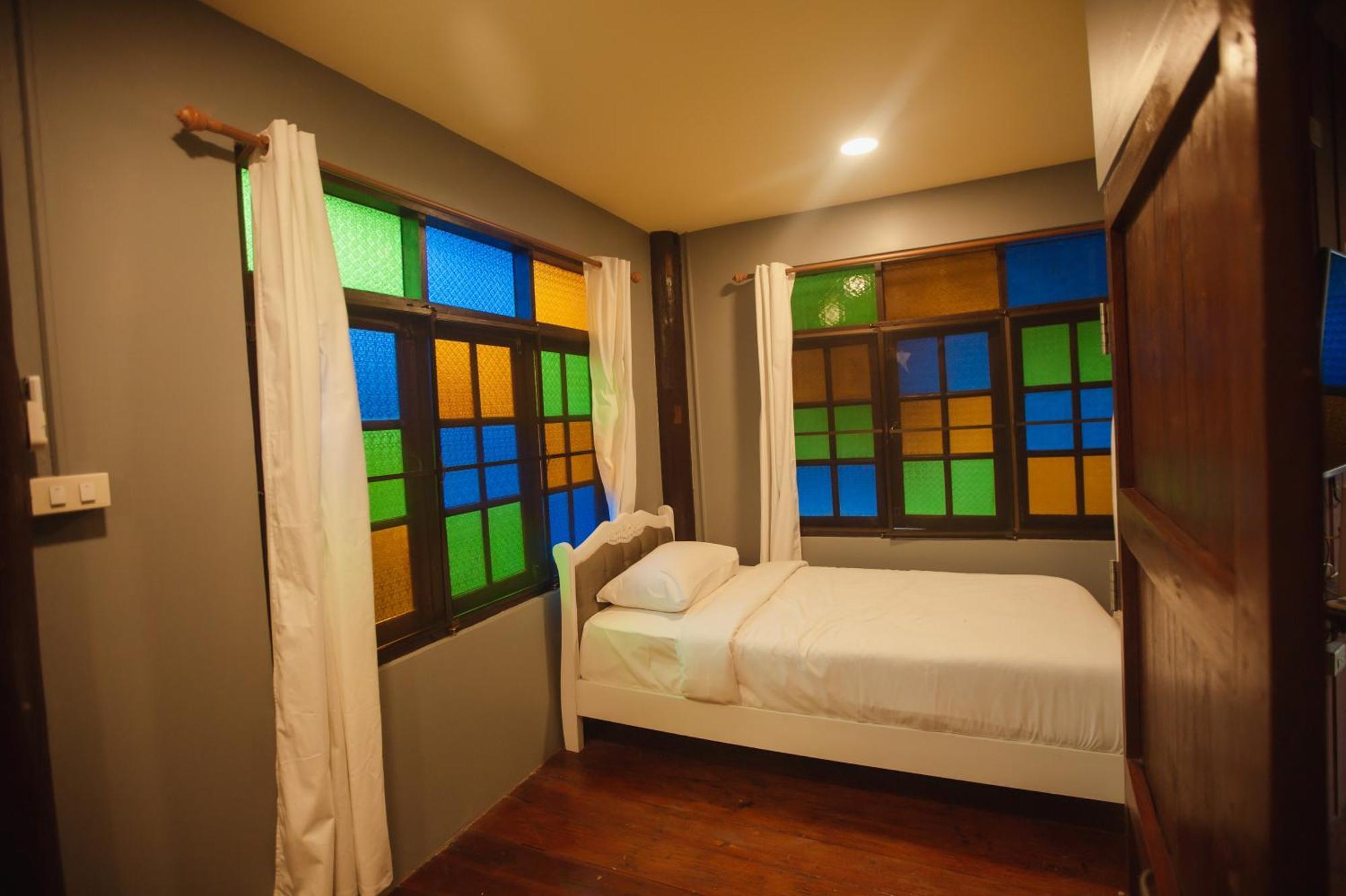 Agga Cnx Hostel Chiang Mai Exterior foto