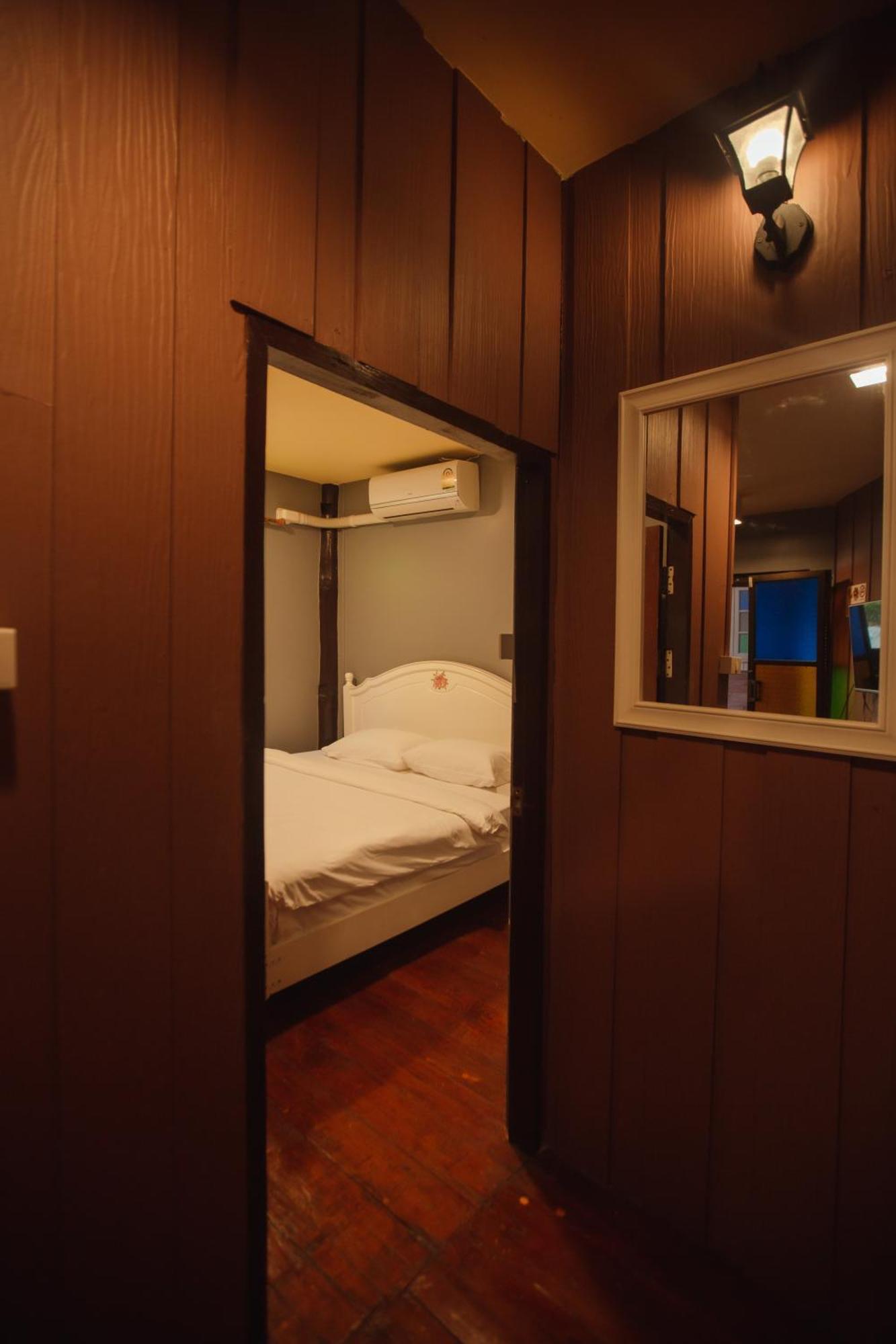 Agga Cnx Hostel Chiang Mai Exterior foto