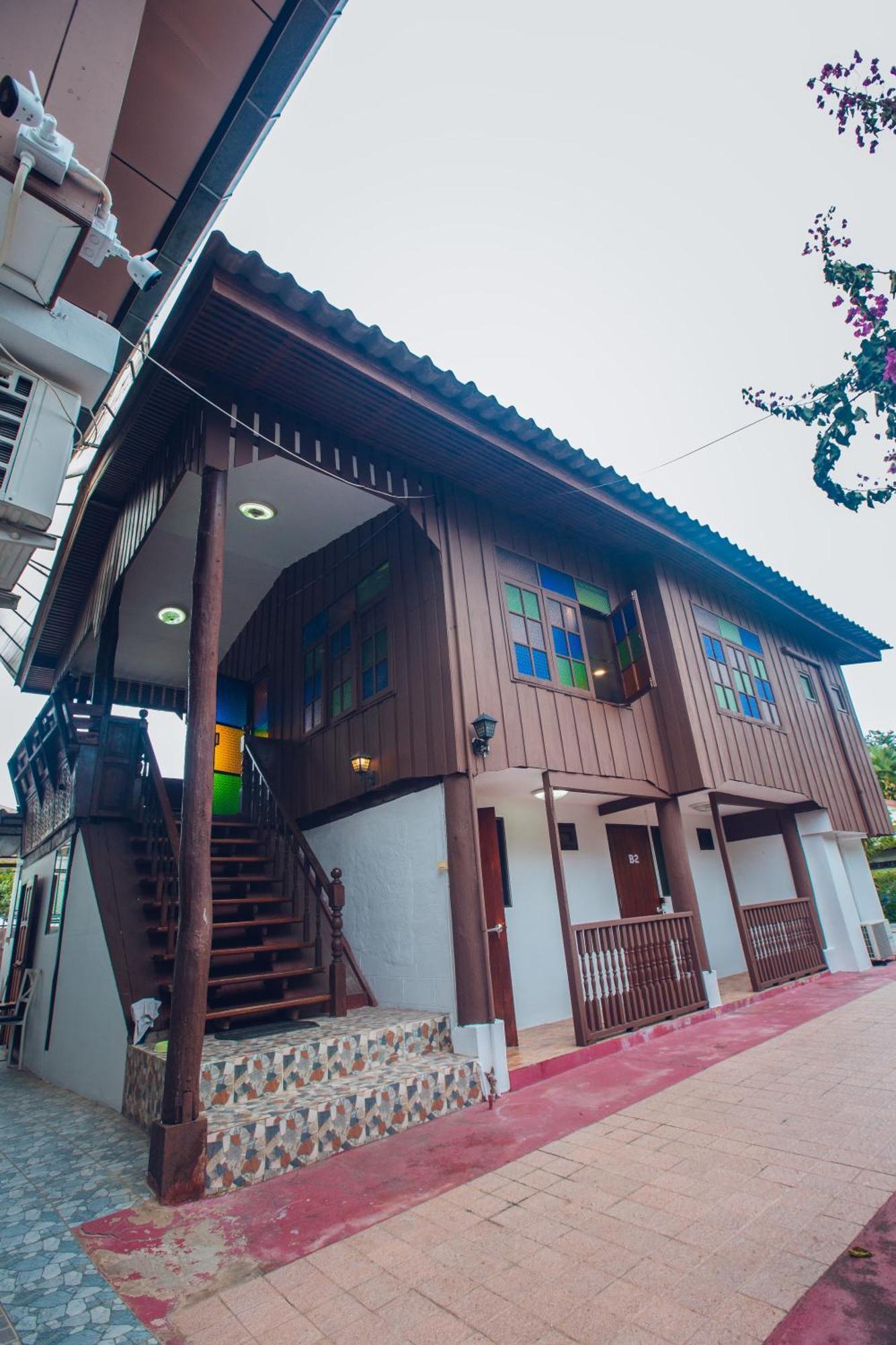 Agga Cnx Hostel Chiang Mai Exterior foto
